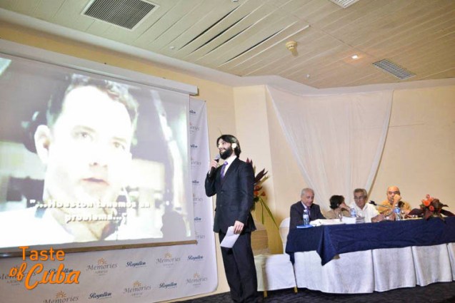 Pablo Márquez, carismático, agudo periodista y académico de la Gastronomía en España / Foto: FERVAL